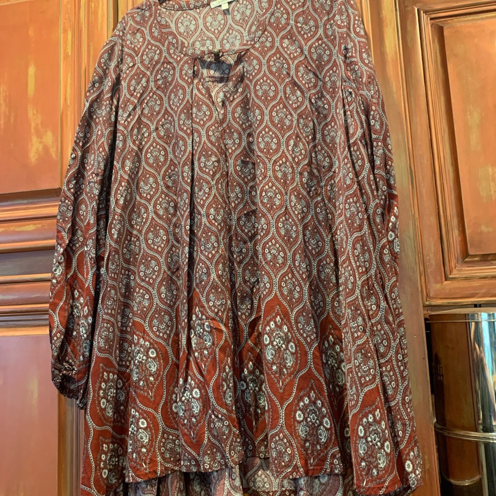 JODIFL Red and Gray Paisley Fabric